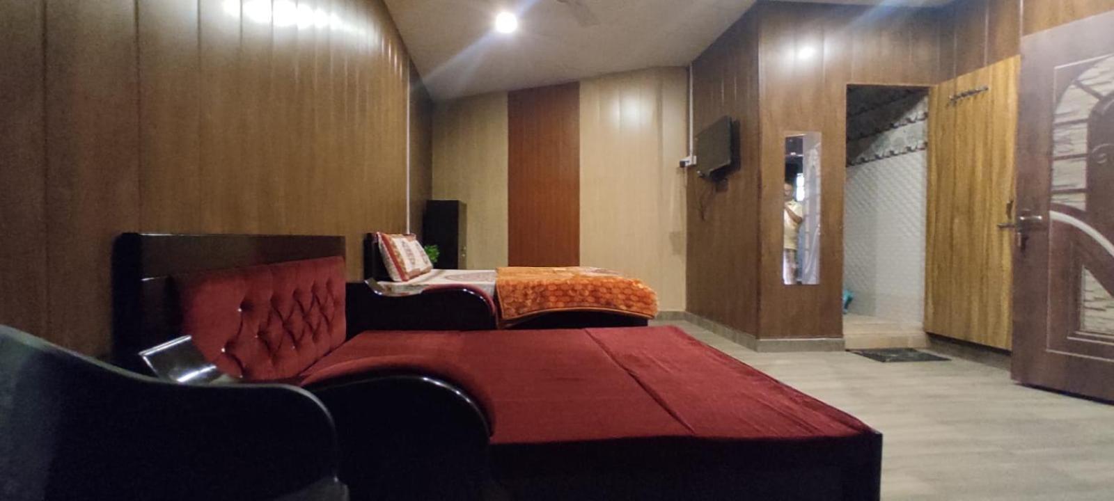 Mehra Cottage Almora Quarto foto